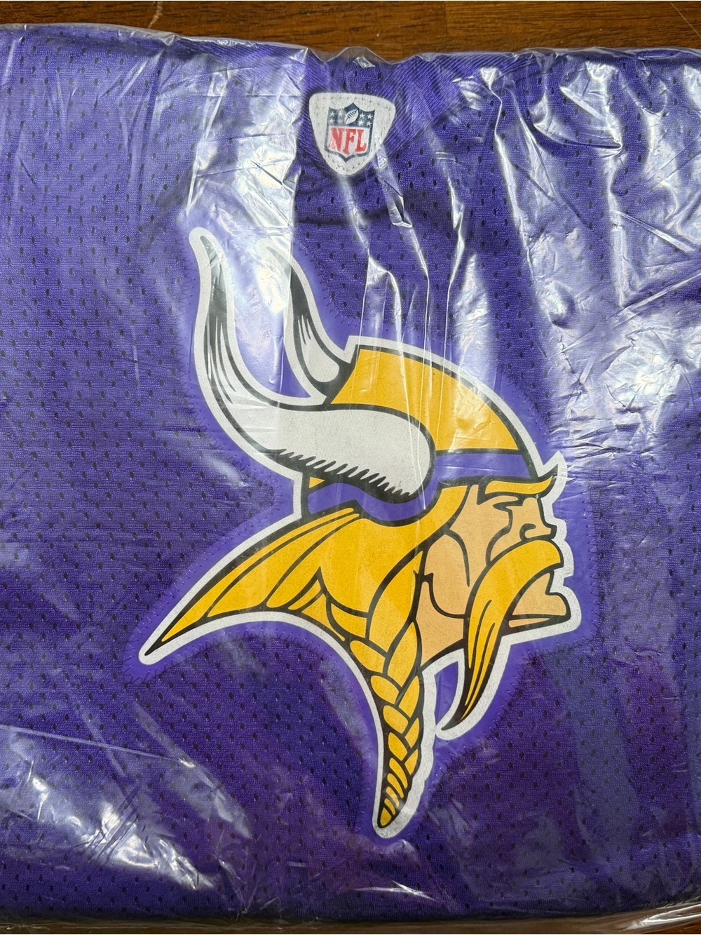 New Minnesota Vikings jersey style bag/purse. Favre #4 on back